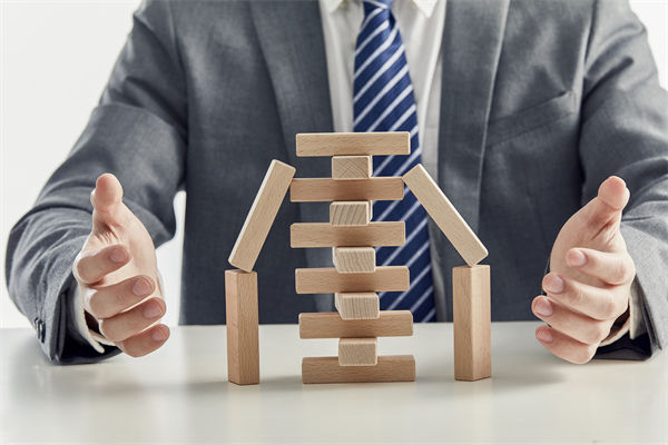 企業(yè)為保預(yù)算平衡砍項(xiàng)目，錯(cuò)失發(fā)展機(jī)遇，值得嗎？