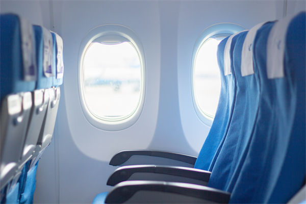 航空公司故意調(diào)低溫度賣毛毯？企業(yè)有何營銷啟示？